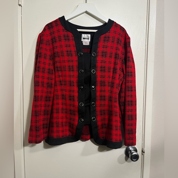 Leslie Fay Jackets & Blazers - Vintage Plaid Blazer With Unique Design